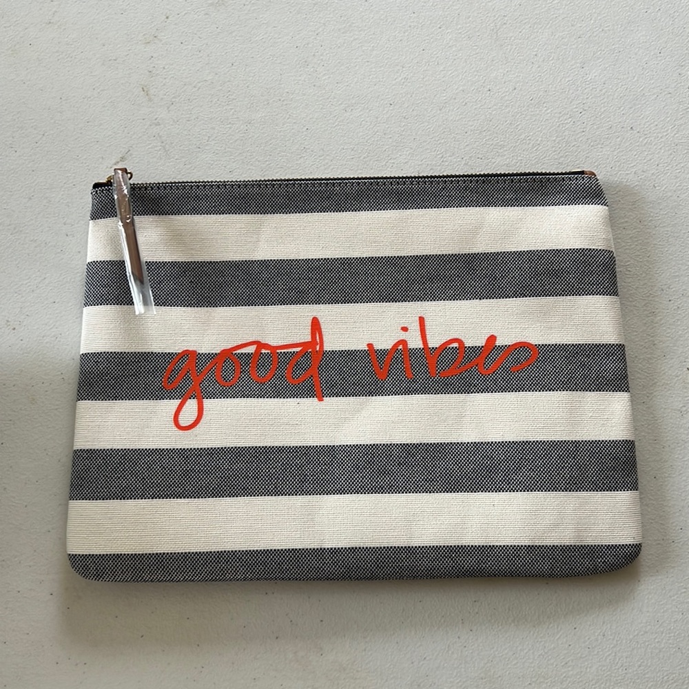 STELLA&DOT All in Good Vibes pouch, blue white stripe